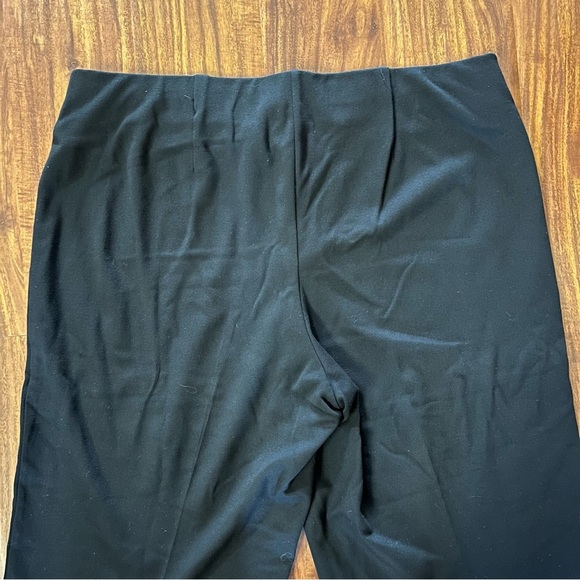 Chico’s Black Cropped Capris Pants size 2.5 (large 14) - Picture 5 of 8